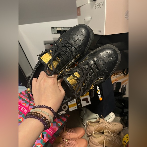 giuseppe zanotti low sneaker Black&gold - Picture 6 of 6